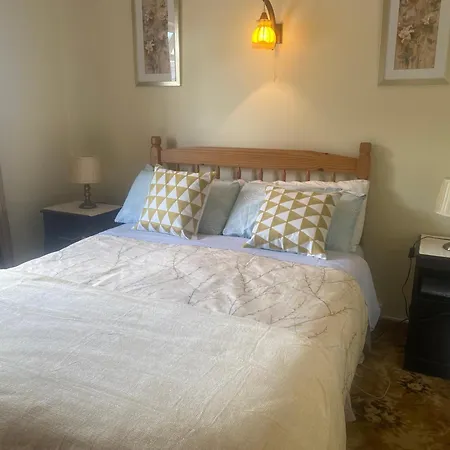 Palm Grove Cashel (Tipperary)